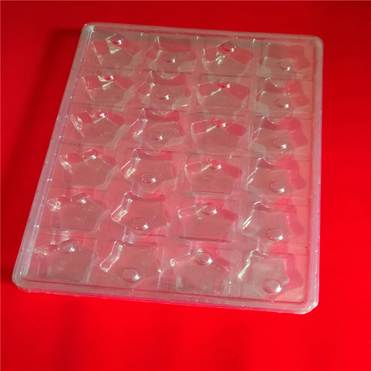 吸塑托盤生產(chǎn)注意事項(xiàng)